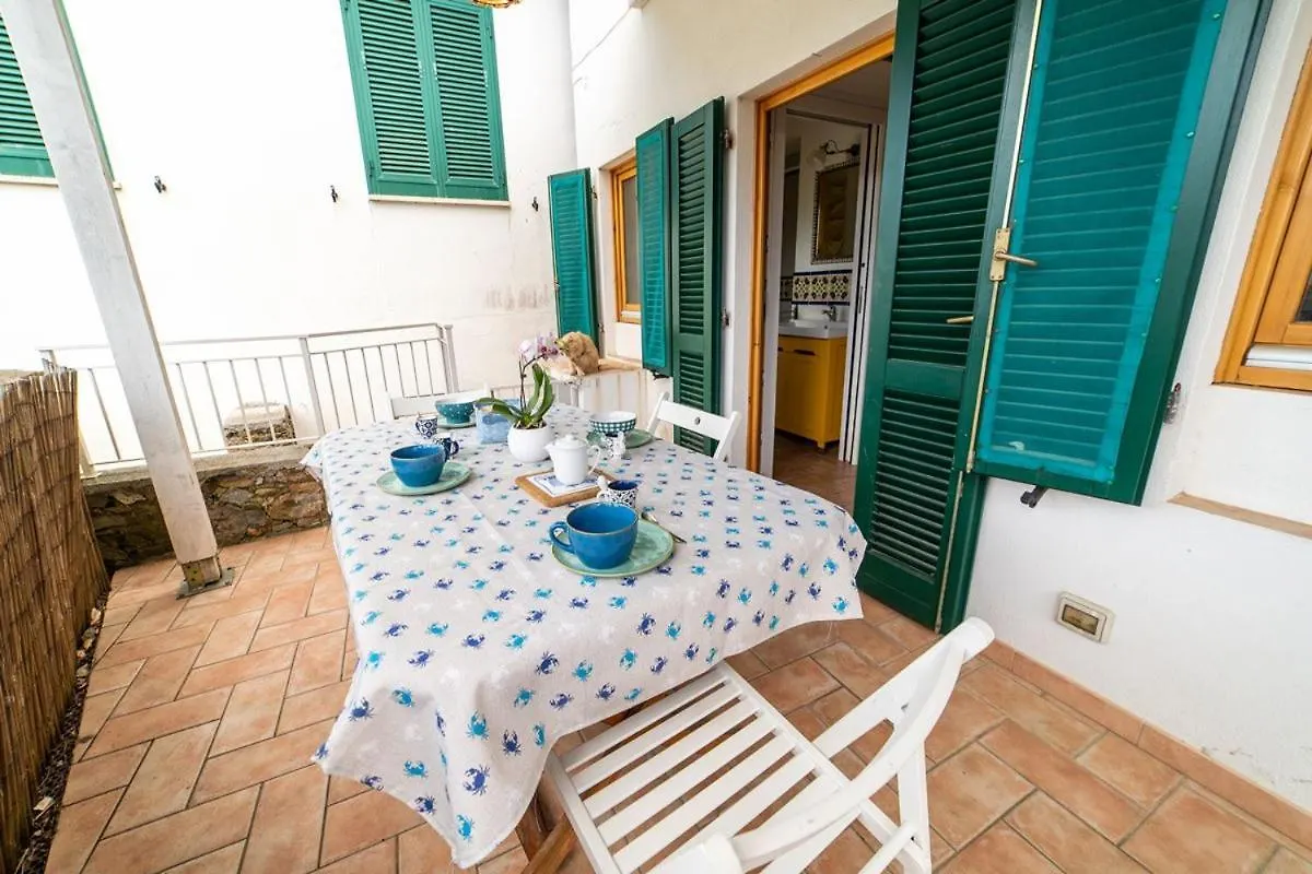 Spiaggia Di Marina Di Campo Apartment